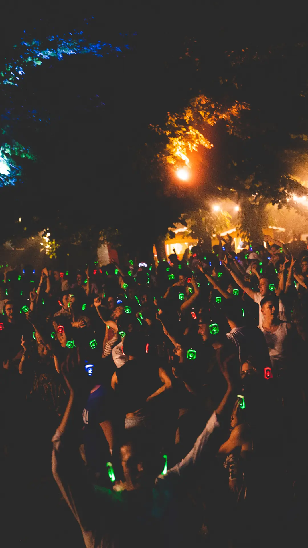 Cos'è la silent disco — festa in piazza Silent Party Italia